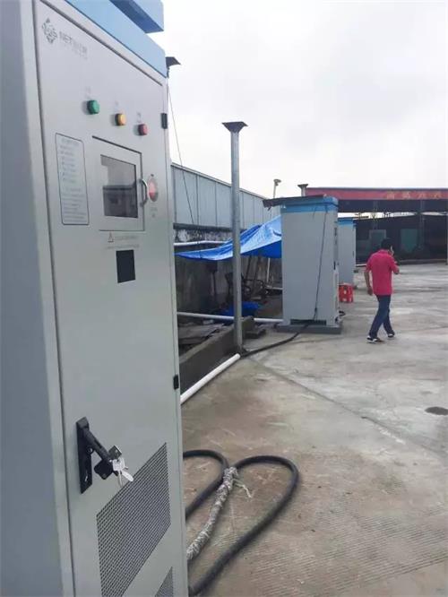 tyc1286太阳成集团充电桩现场图